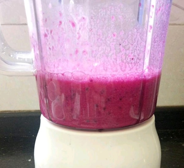 Red Heart Pitaya Milkshake recipe