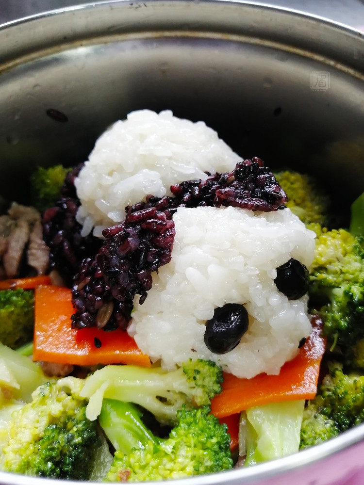 Kita Junta Valley Panda Bento recipe