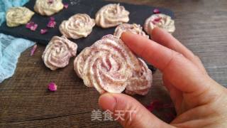 Rose Meringue recipe