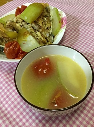 Tomato Zucchini Fish Head Soup