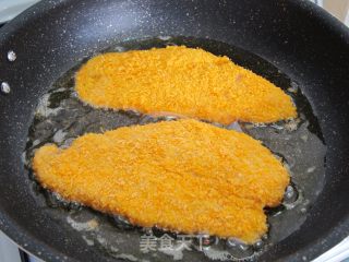 Crispy Outside and Tender Inside [fragrant Fish Steaks] recipe