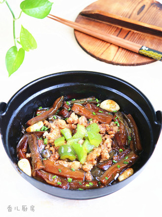 Eggplant Claypot with Garlic and Minced Meat recipe