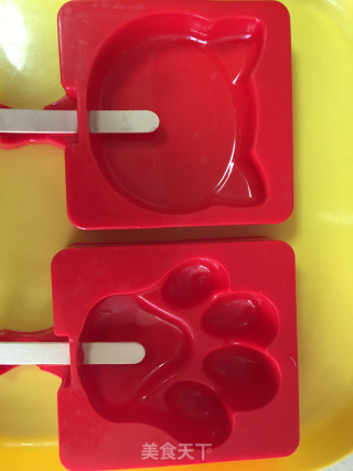 Dragon Fruit Bear Paw Ice Cream recipe