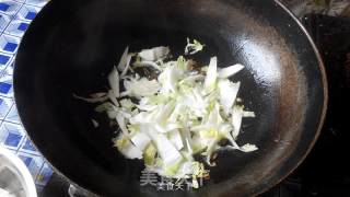 Stir-fried Blood Tofu with Cabbage recipe