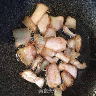 Stir-fried Bitter Gourd with Sliced Pork recipe