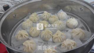 Savoury and Delicious Xiaolongbao——carrot Fungus Xiaolongbao recipe