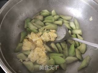 #下饭菜#scrambled Eggs with Loofah recipe