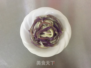 [shredded Eggplant with Cold Dressing] A Simple and Enjoyable Cold Dish recipe