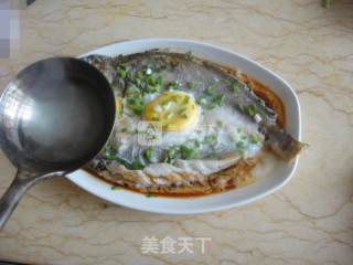 Steamed Yellow Croaker with Salted Egg recipe