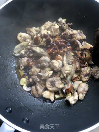 Stir-fried Chicken Nuggets with Scallions recipe