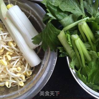 Poached Bean Skin Pork Slices recipe
