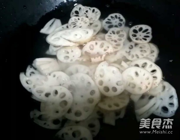 Spicy Cold Lotus Root recipe