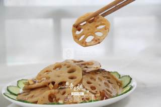 Refreshing and Relieving Greasiness-cold Lotus Root Slices recipe