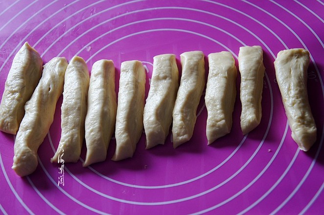 Deep-fried Dough Stick Twist recipe