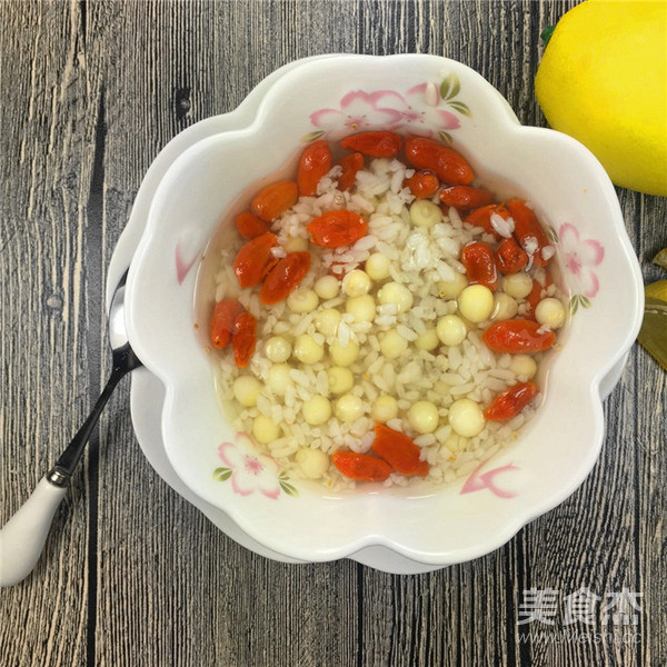 Suzhou Chicken Head Rice Wine Stuffed Dessert recipe
