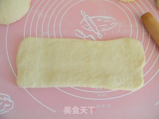 Milk and Red Date Toast recipe