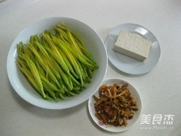 Yellow Mustard Tofu Soup recipe