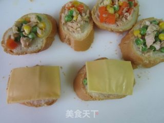 Baked Tuna Bread recipe