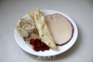 [fish Maw Snail Sliced Sea Coconut] Drink It for Nourishing Yin and Beauty recipe