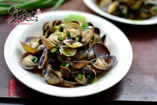 Clam Seed with Scallion Oil recipe