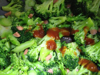 Stir-fried Broccoli with Sweet and Sour Garlic Tomato Sauce recipe