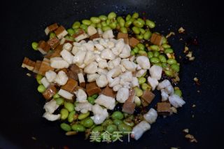 Stir-fried Diced Diced Chicken recipe