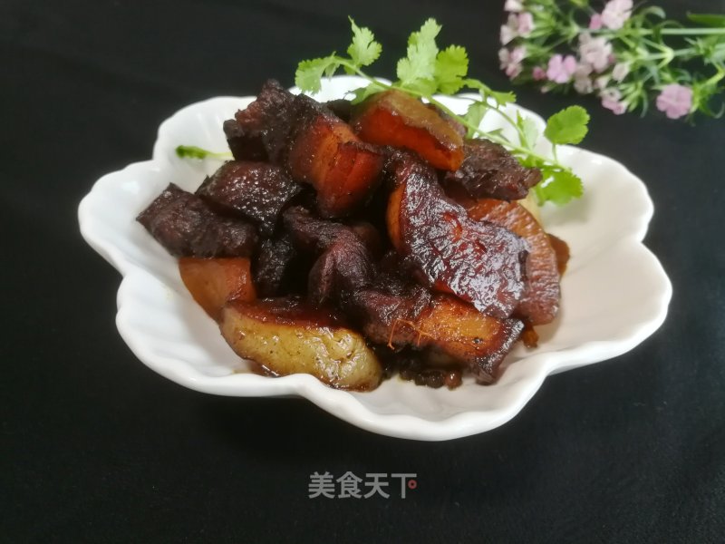 Braised Pork with Radish recipe