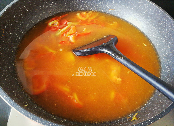 Tomato and Egg Mustard Noodles recipe