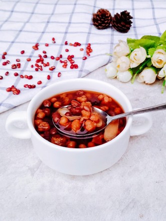 Red Bean Lily Barley Soup recipe