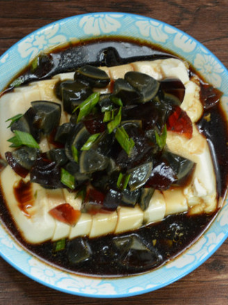 Tofu with Preserved Egg recipe