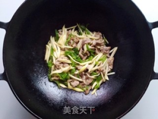 Stir-fried Shredded Pork with Rice White recipe