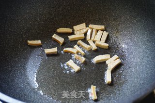 Homemade Scrambled Eggs with Dried Tofu recipe