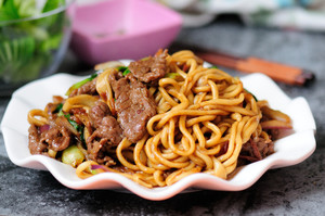 Cumin Beef Stir-fried La Tiao Homemade Noodles recipe