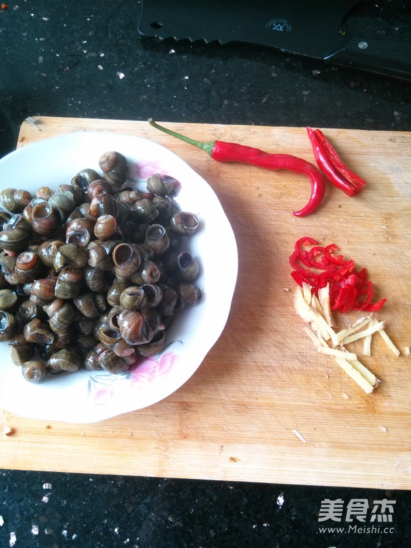 Stir-fried Snails recipe