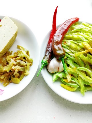 Fried Luncheon Meat with Mustard and Bitter Gourd recipe