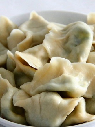 Dumplings Stuffed with Pork and Cabbage recipe