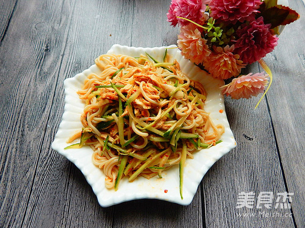 Cold Noodles with Cucumber and Chicken recipe