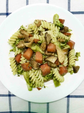 Creamy Broccoli Chicken Breast Pasta recipe