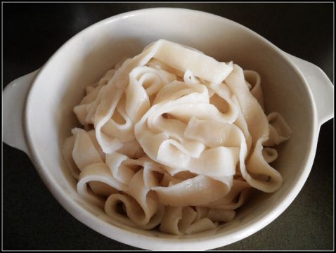 Noodles with Minced Pork and Beans recipe