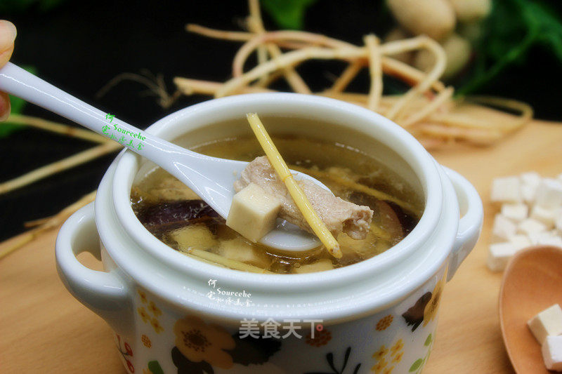 Poria Root Lean Meat Soup recipe