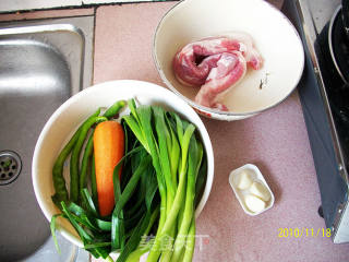 Carrot and Garlic Sprouts Twice Cooked Pork recipe