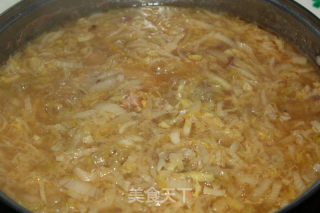 Northeast Sauerkraut Stewed Big Bone recipe