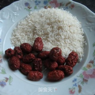 White Rice and Red Dates Porridge recipe
