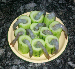 Shrimp Cucumber Cup recipe