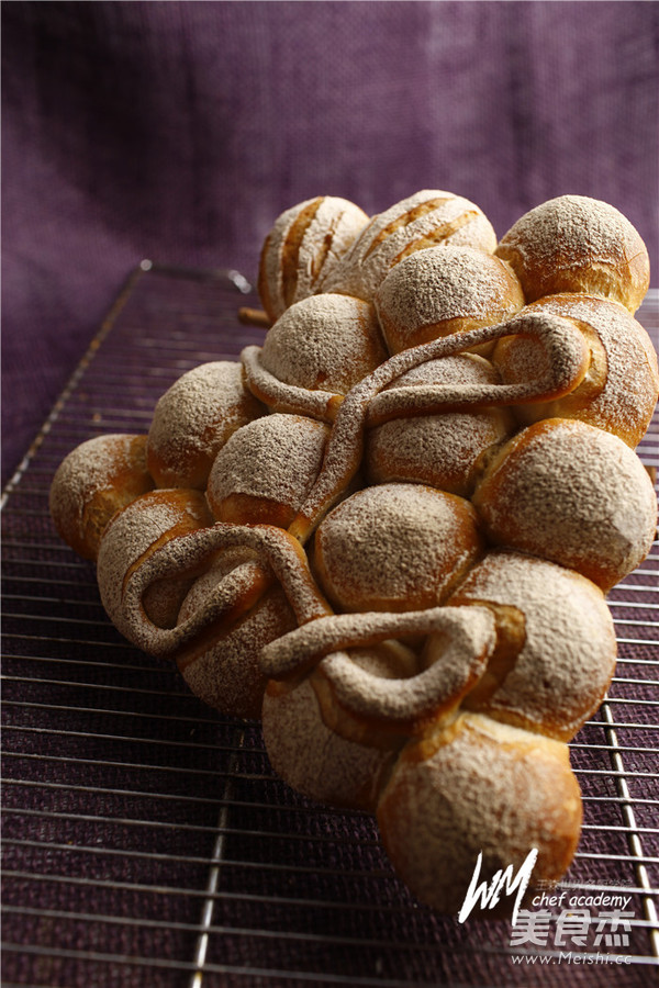 Creative Grape Bread recipe