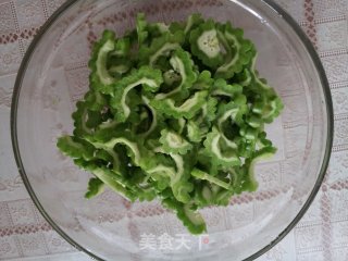 Clearing The Fire and Relieving Heat-sprite Bitter Gourd recipe