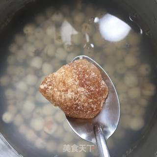 Rock Sugar Lotus Seed Soup recipe