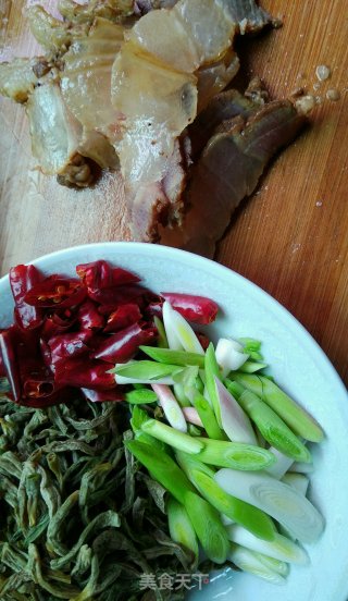 Stir-fried Bacon with Pickled Beans recipe