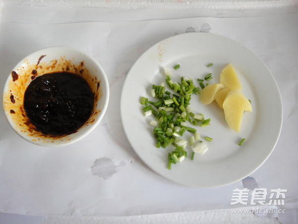 Stir-fried Squid with Sauce recipe