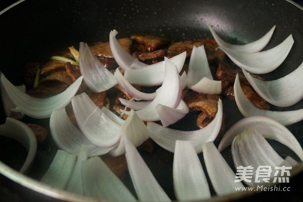 Fried Pork Liver with Onions recipe